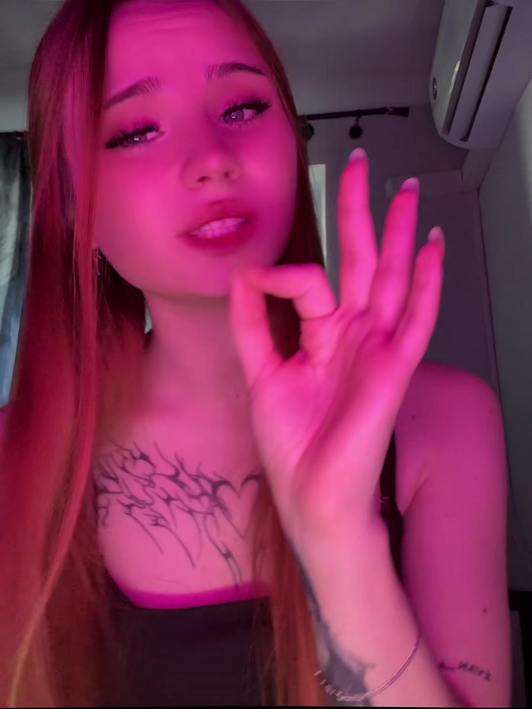 @d1no