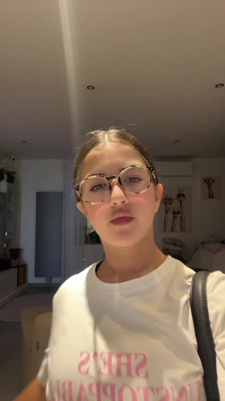 @Isa⭐️