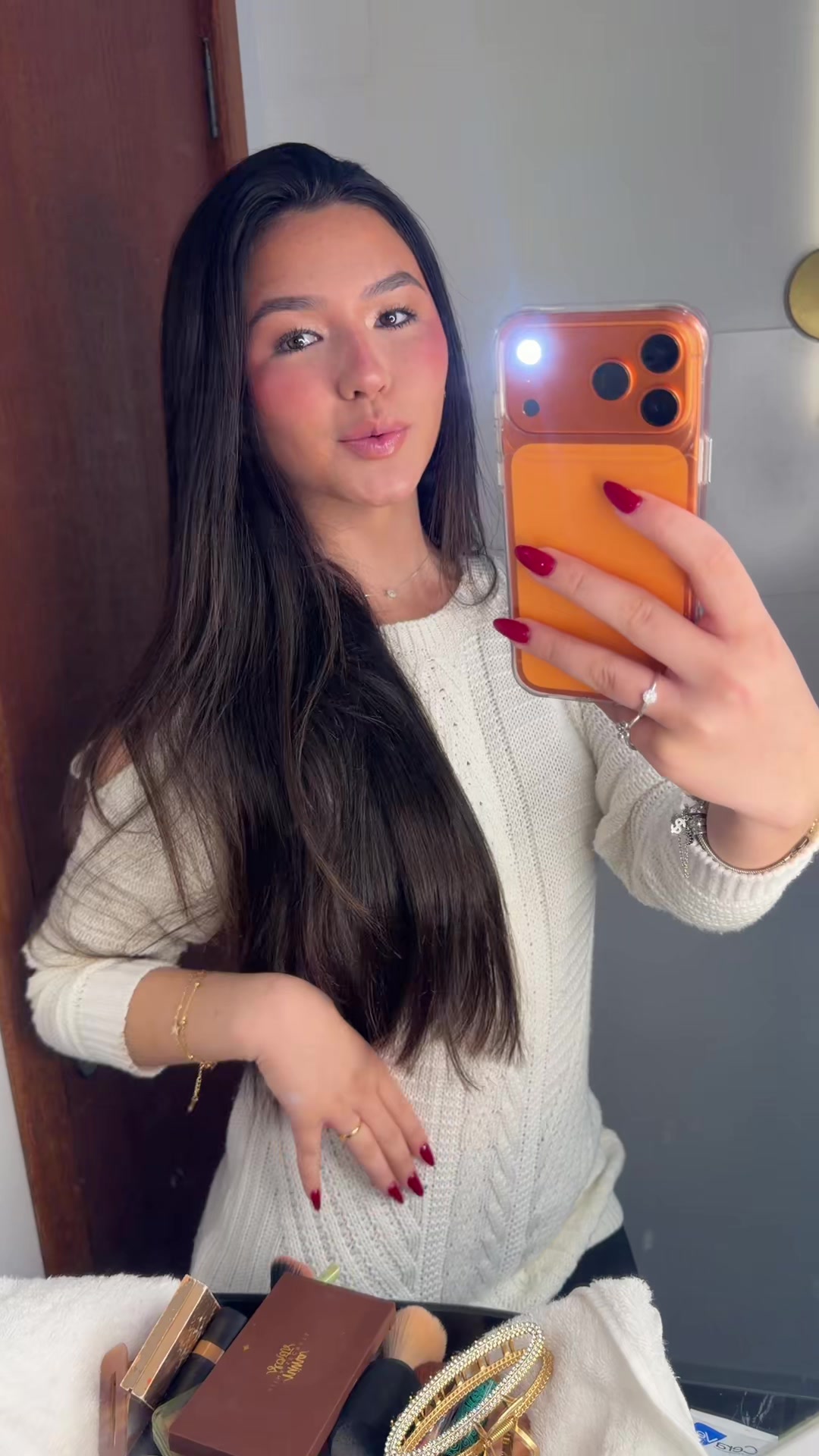 @Bella Makeup