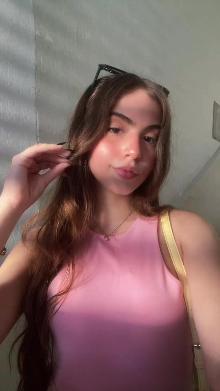 @samaragroeschel