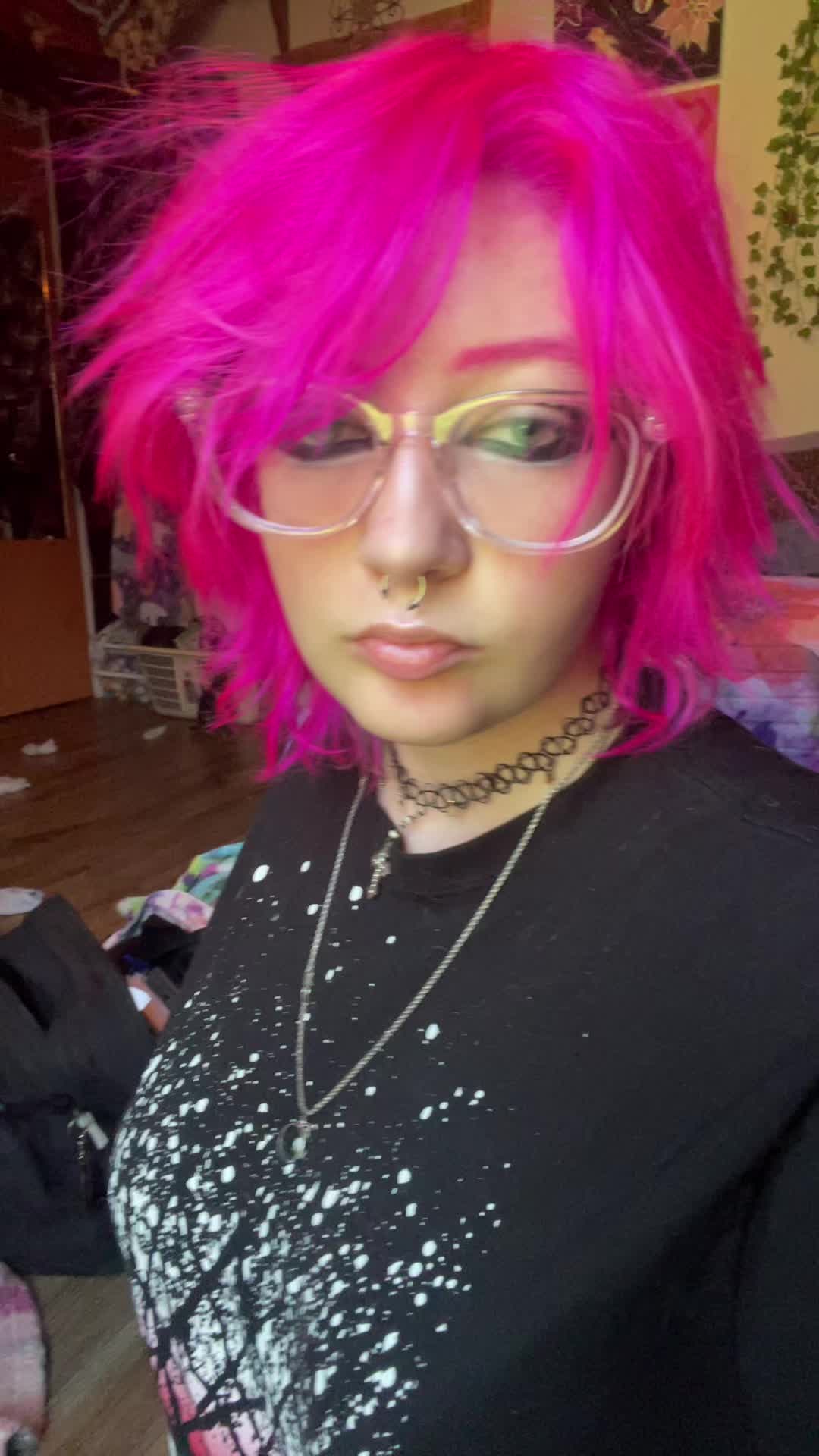 @Zyren👁️