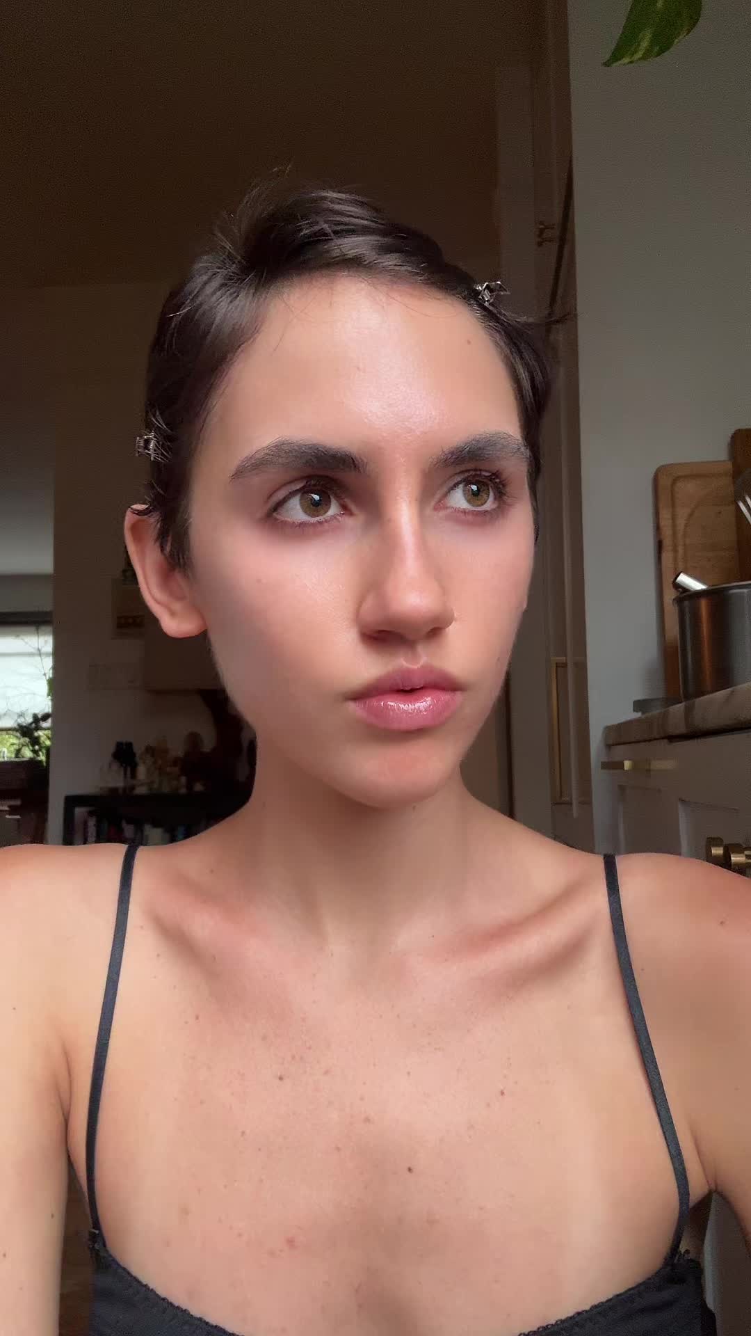@Elizaderr