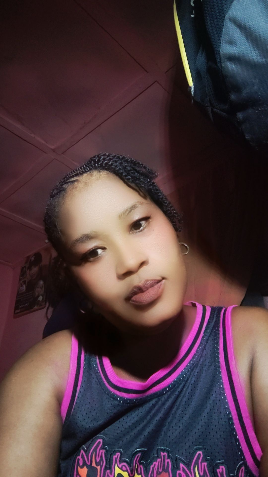 @IshKamara8@gmail.com