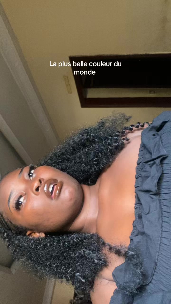 @Benie 🦋🛐