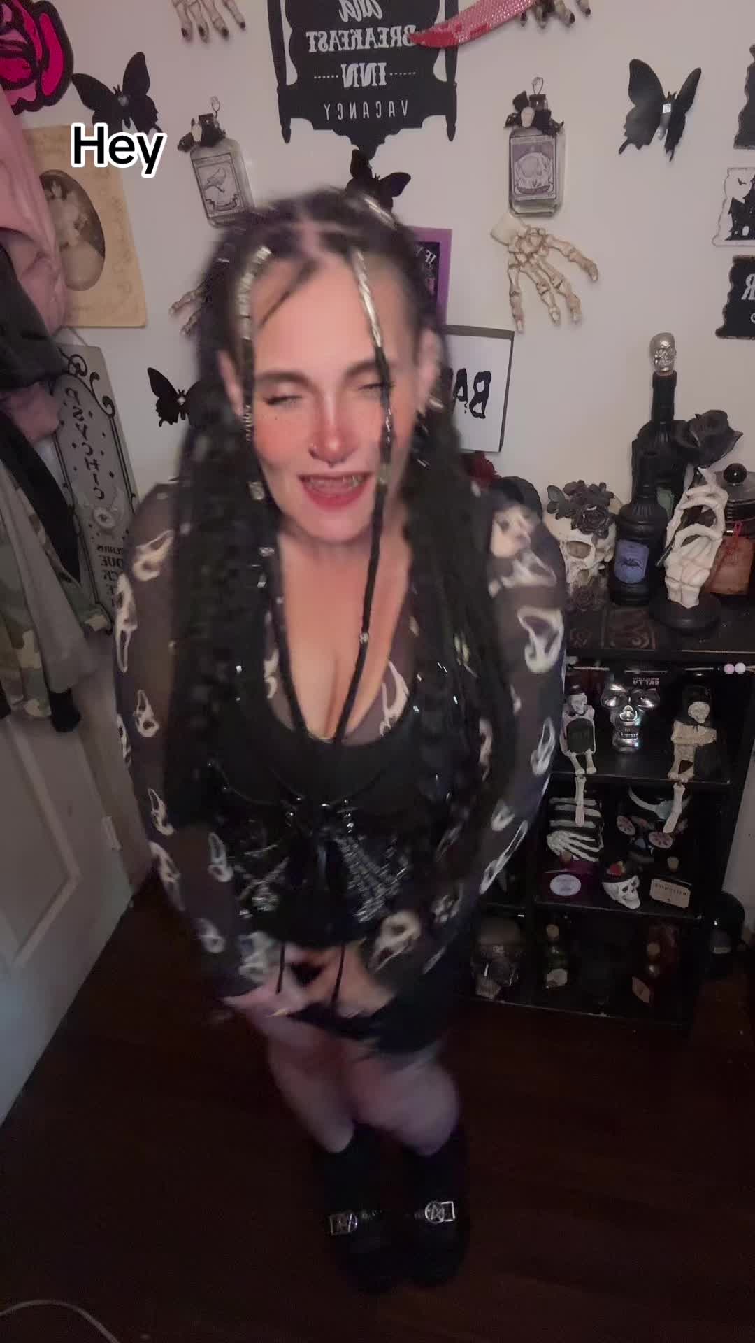 @crazyscorpiochix80