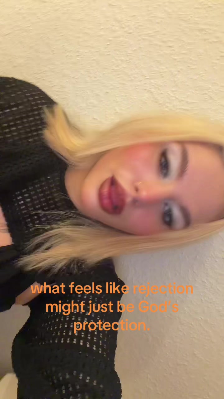 @ˢᵃʳᵃʰ<³