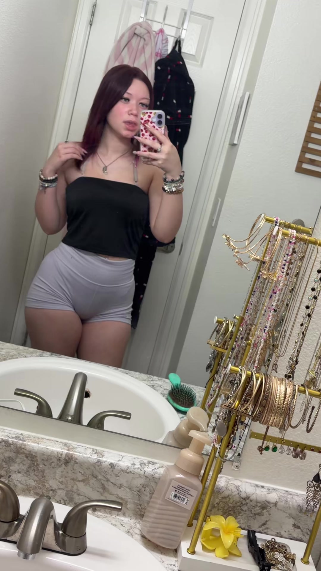 @Jade