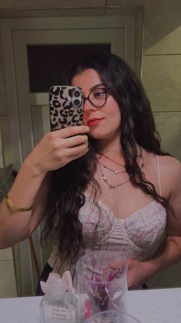 @G&uuml;lnur Kırmızı