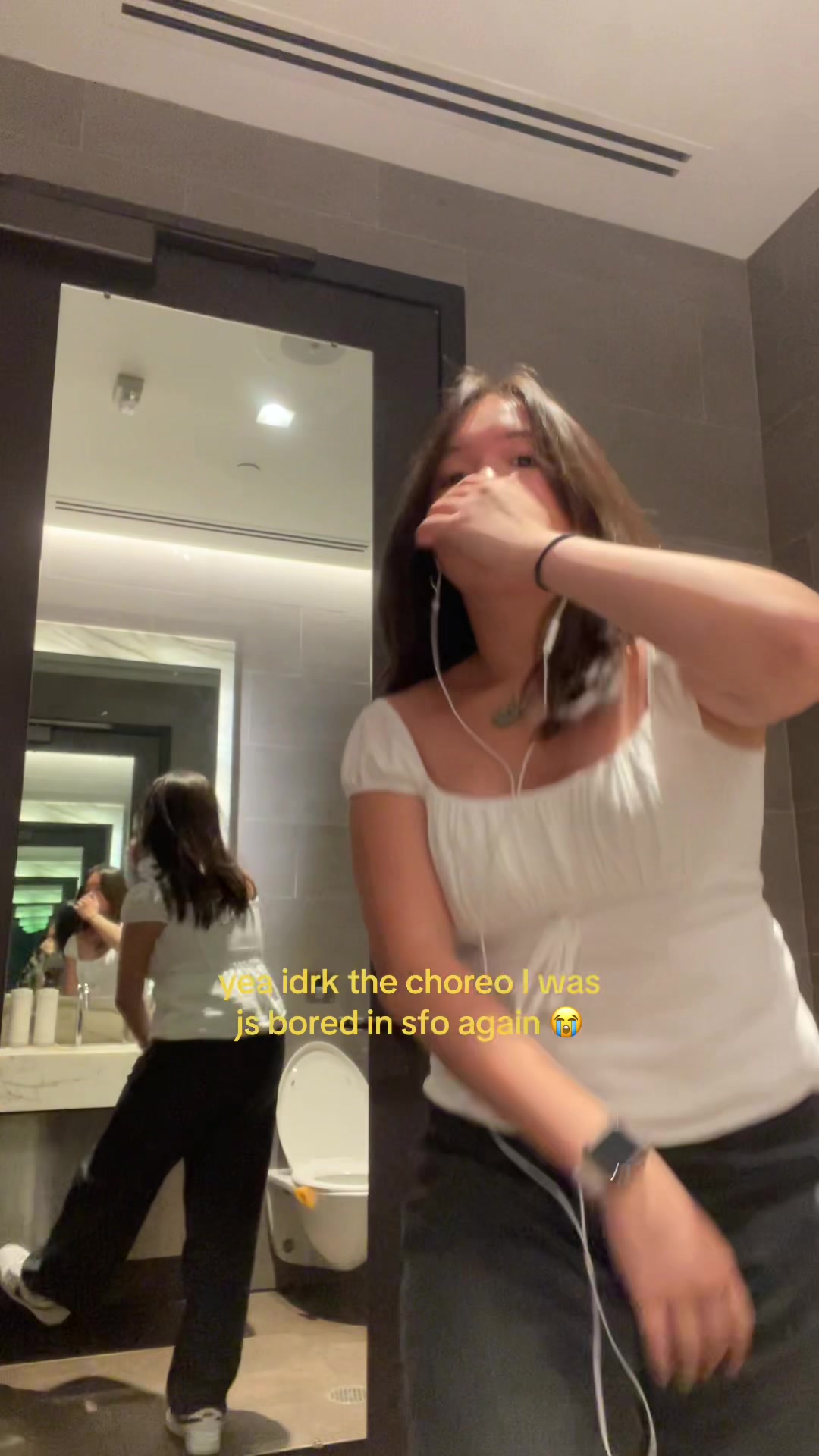 @anika