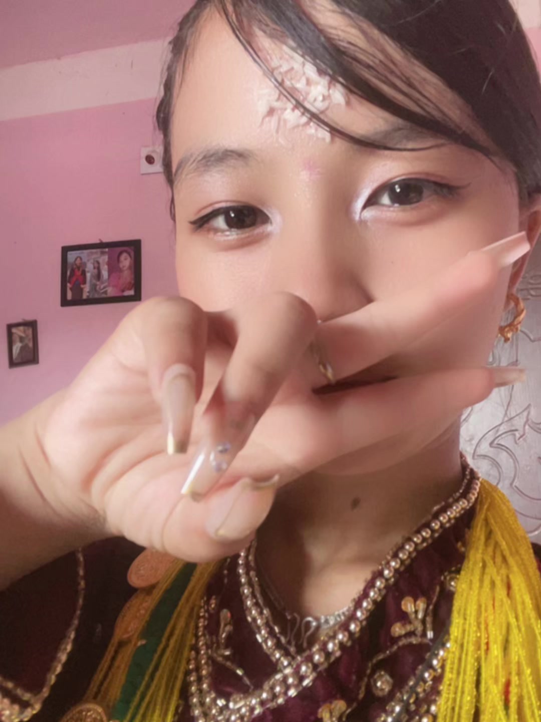 @binitamgx2