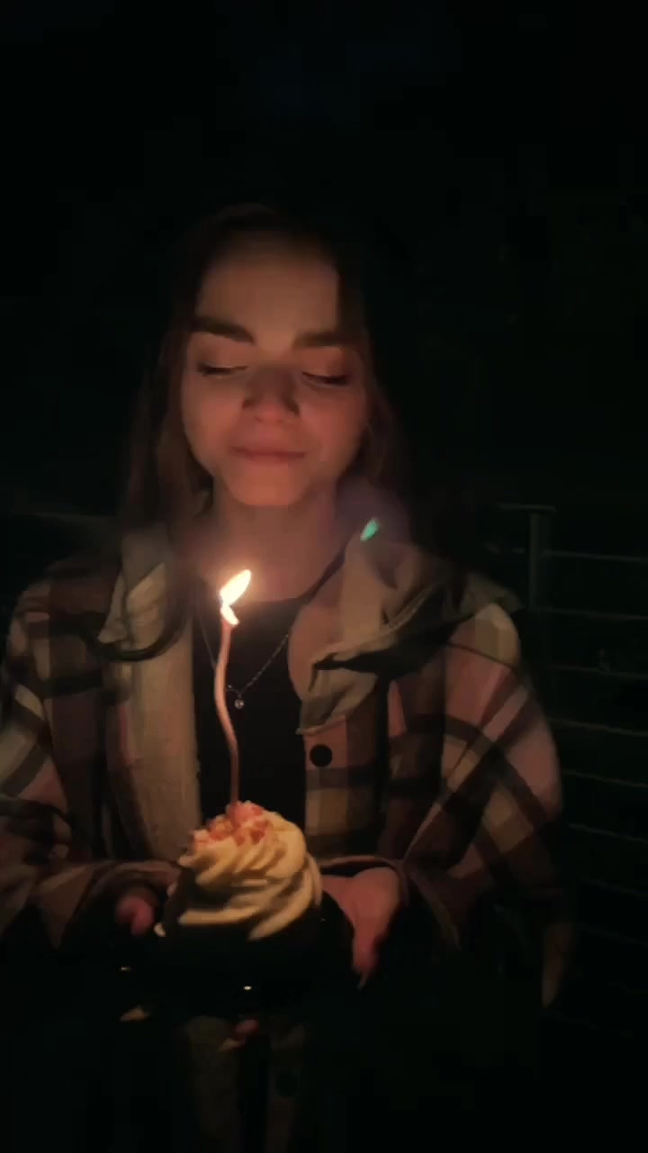 @Оле4ка_)
