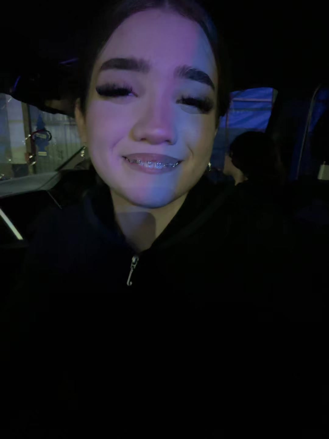 @emicamacho__