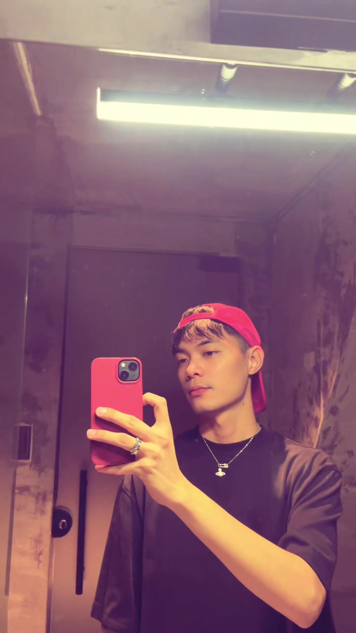 @edrikk