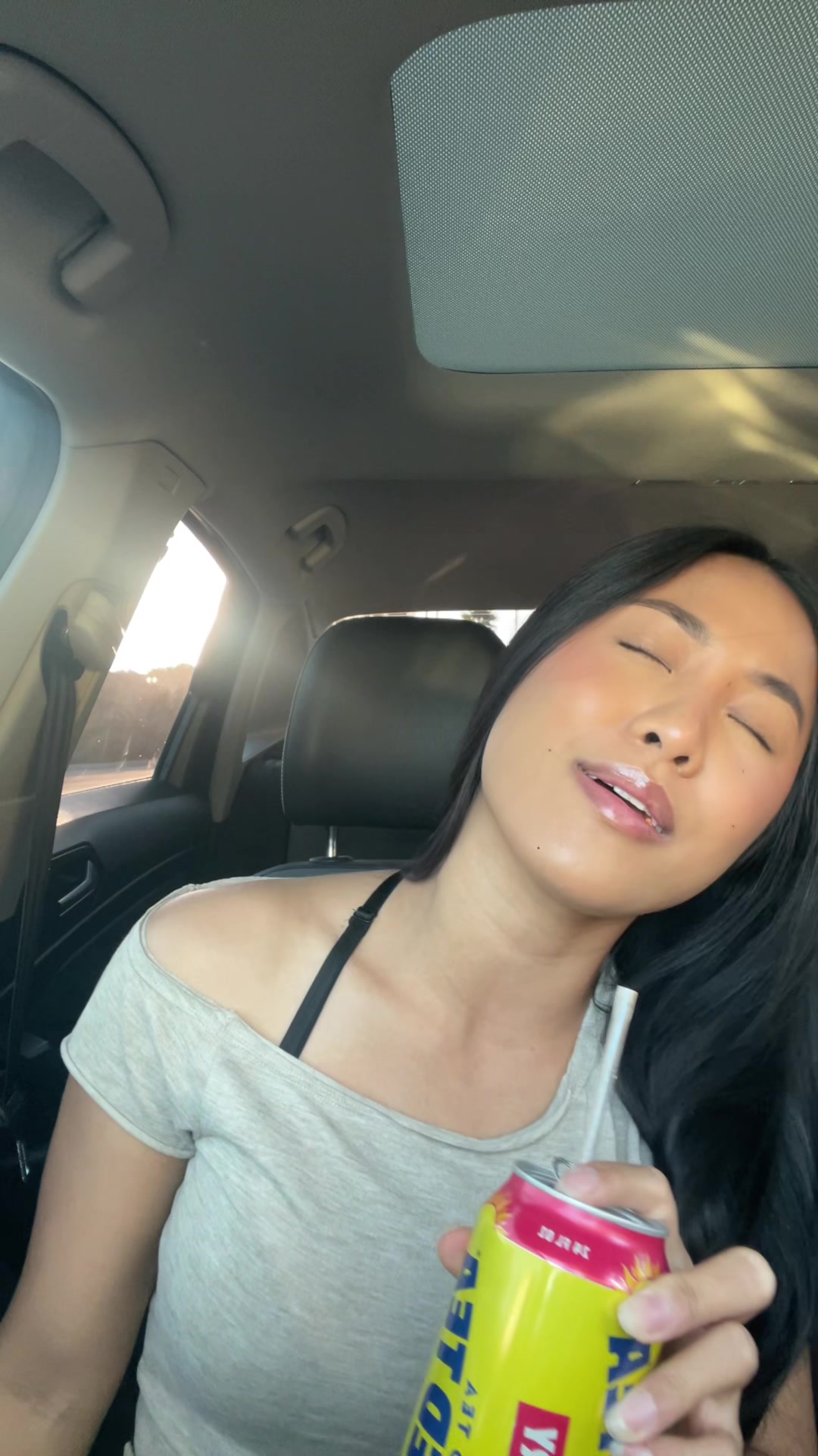 @kaylaxt00_