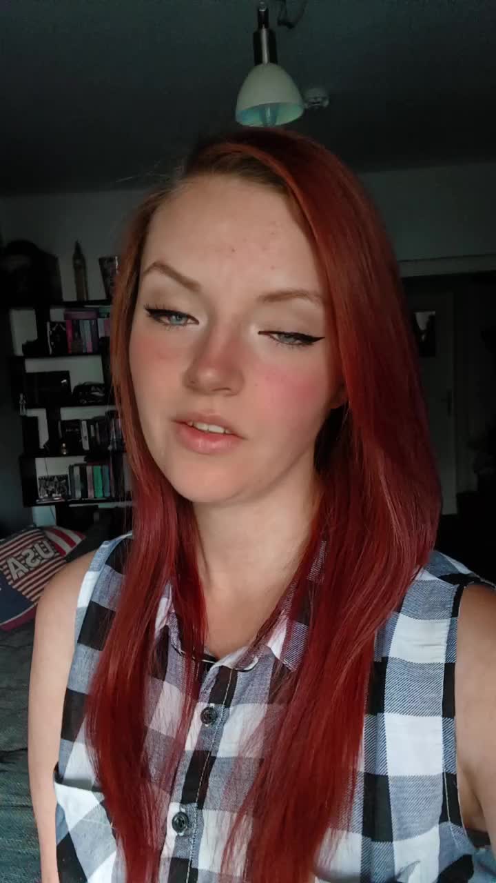 @x_xFake_Redheadx_x
