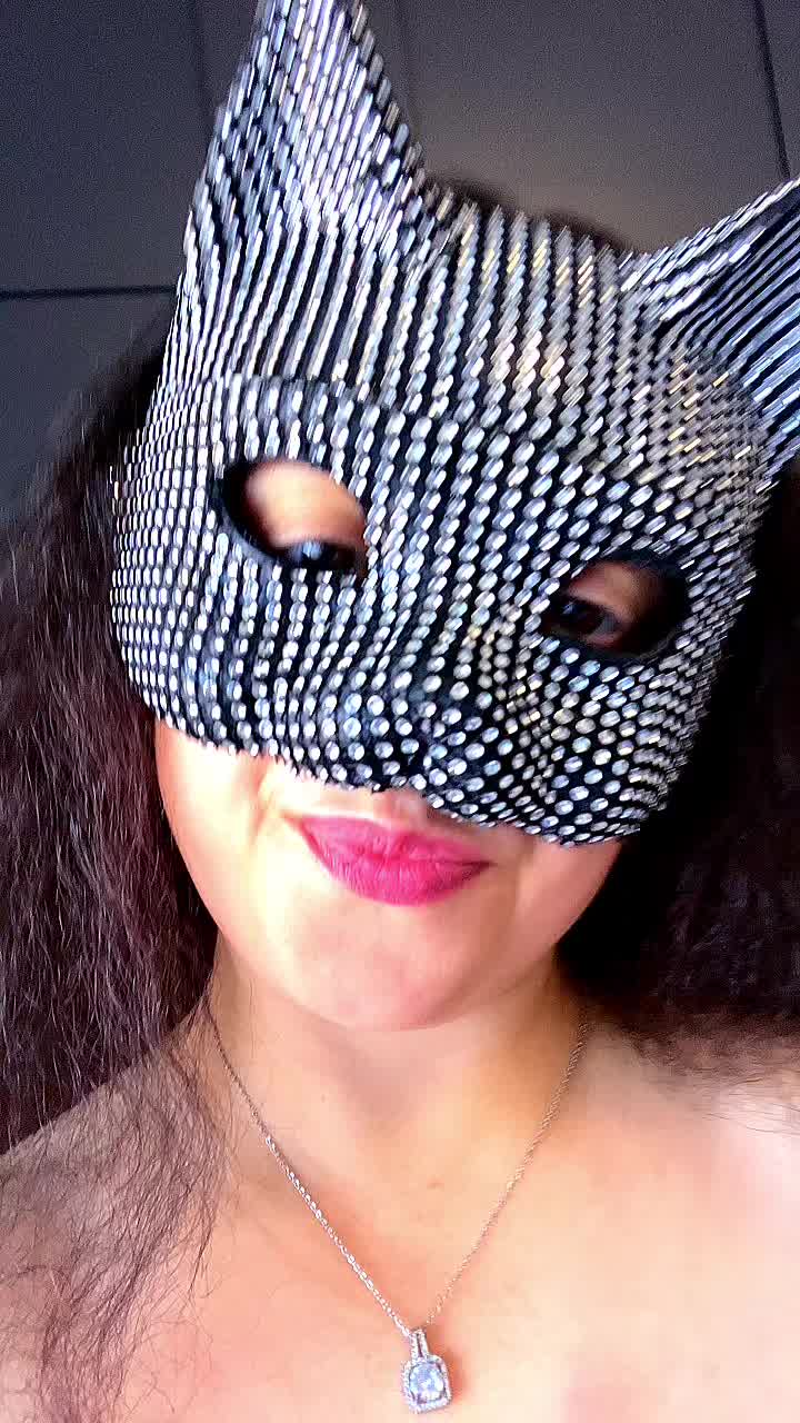 @aveliamoon