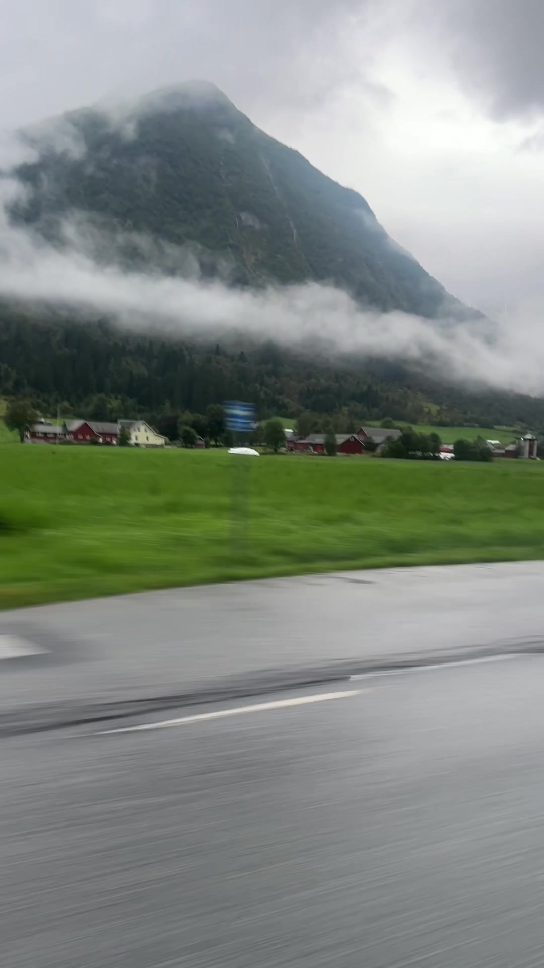 @🦉 𝔸𝕟𝕕𝕣𝕖𝕒 ❦   ♊︎  🇳🇴
