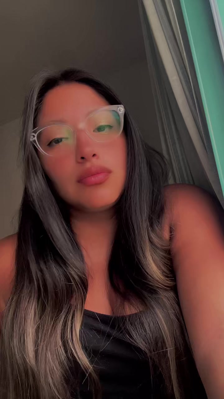 @Y u r i 🩵
