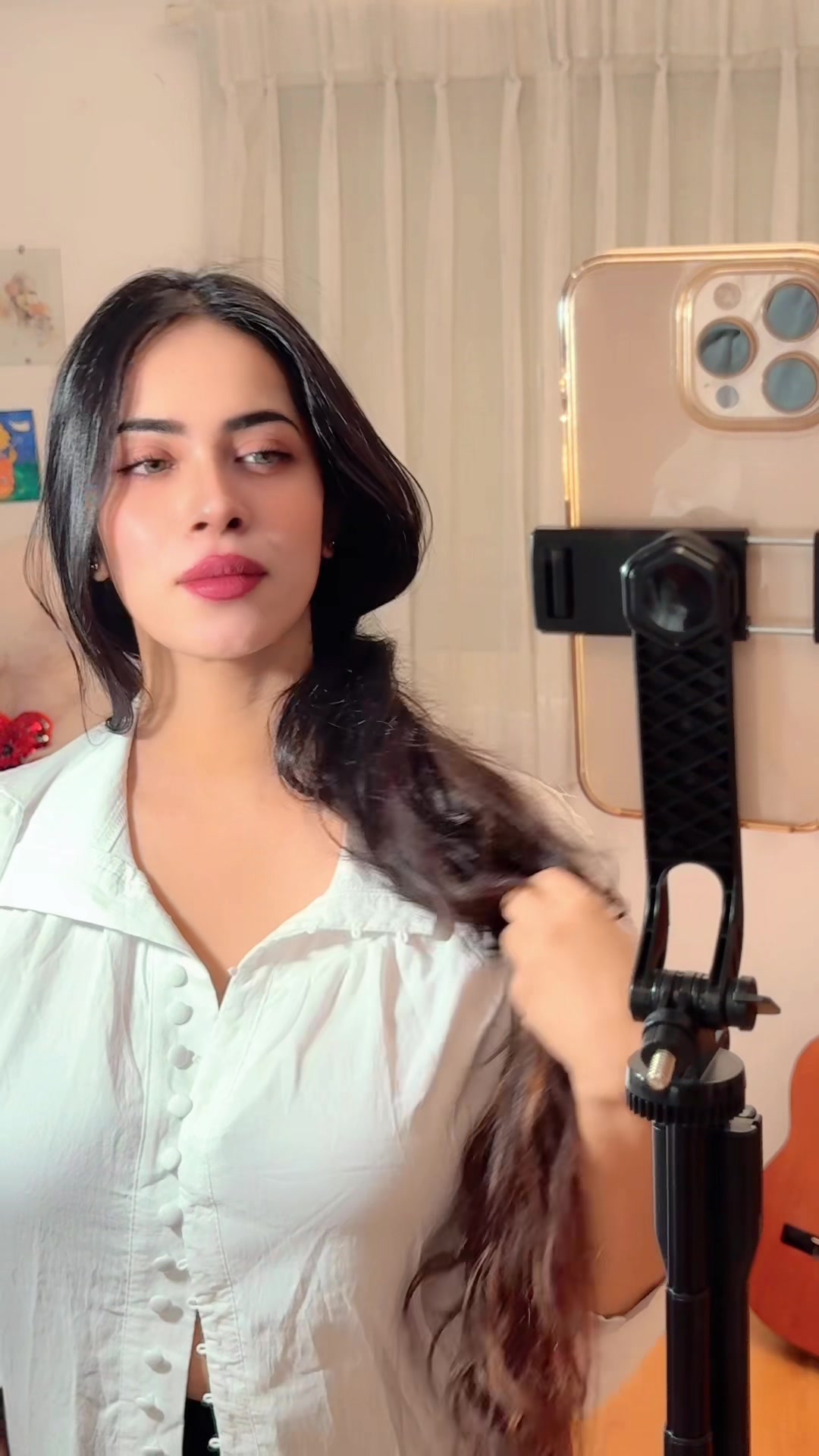 @Naisha