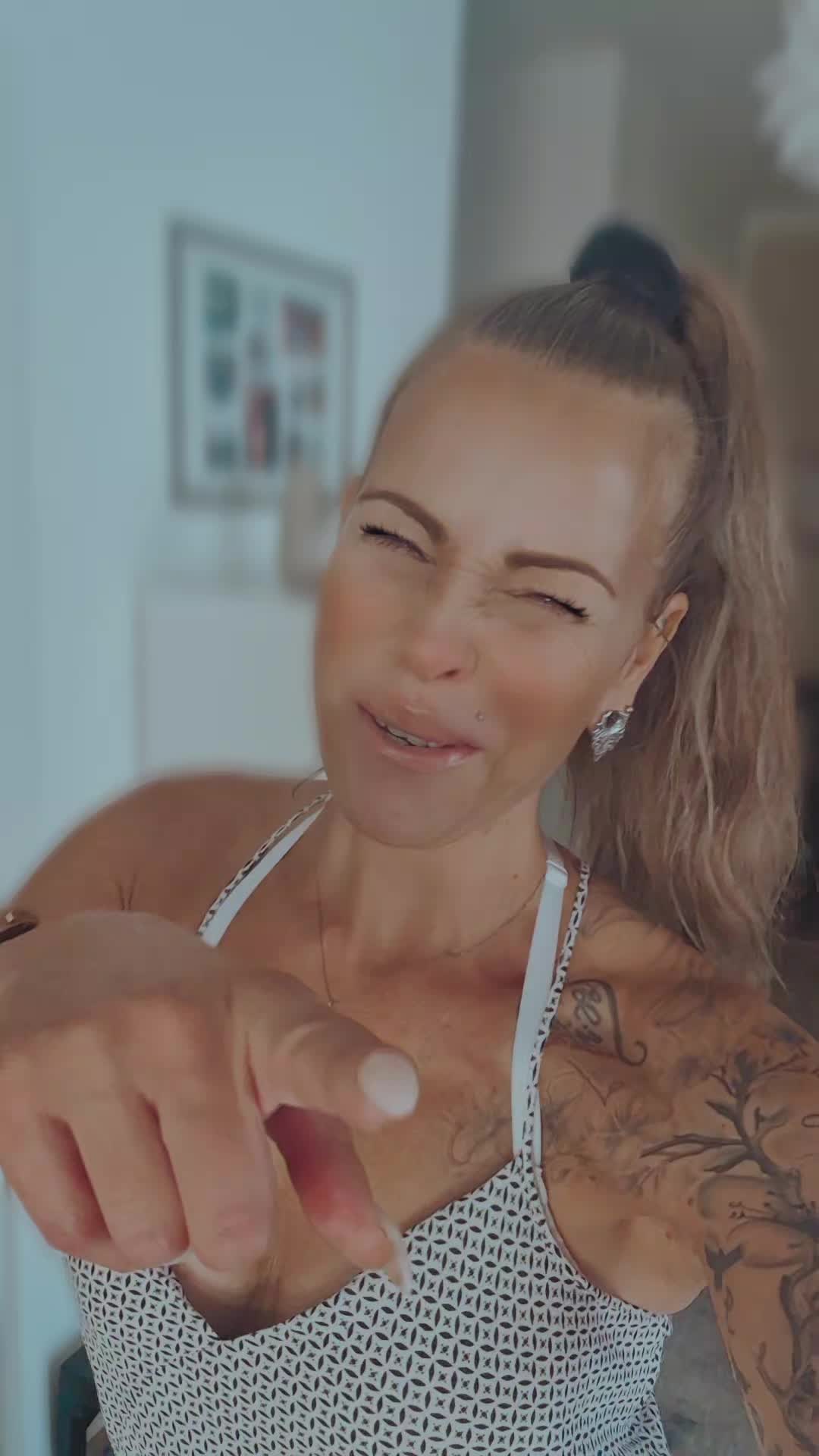 @JennJenn51188