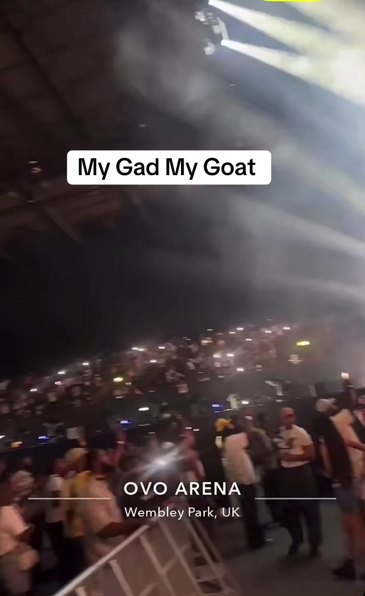 @BAAMUJI CEO 🤴🎭❤️