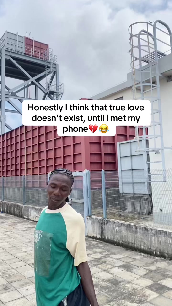 @Ayomide💔💐