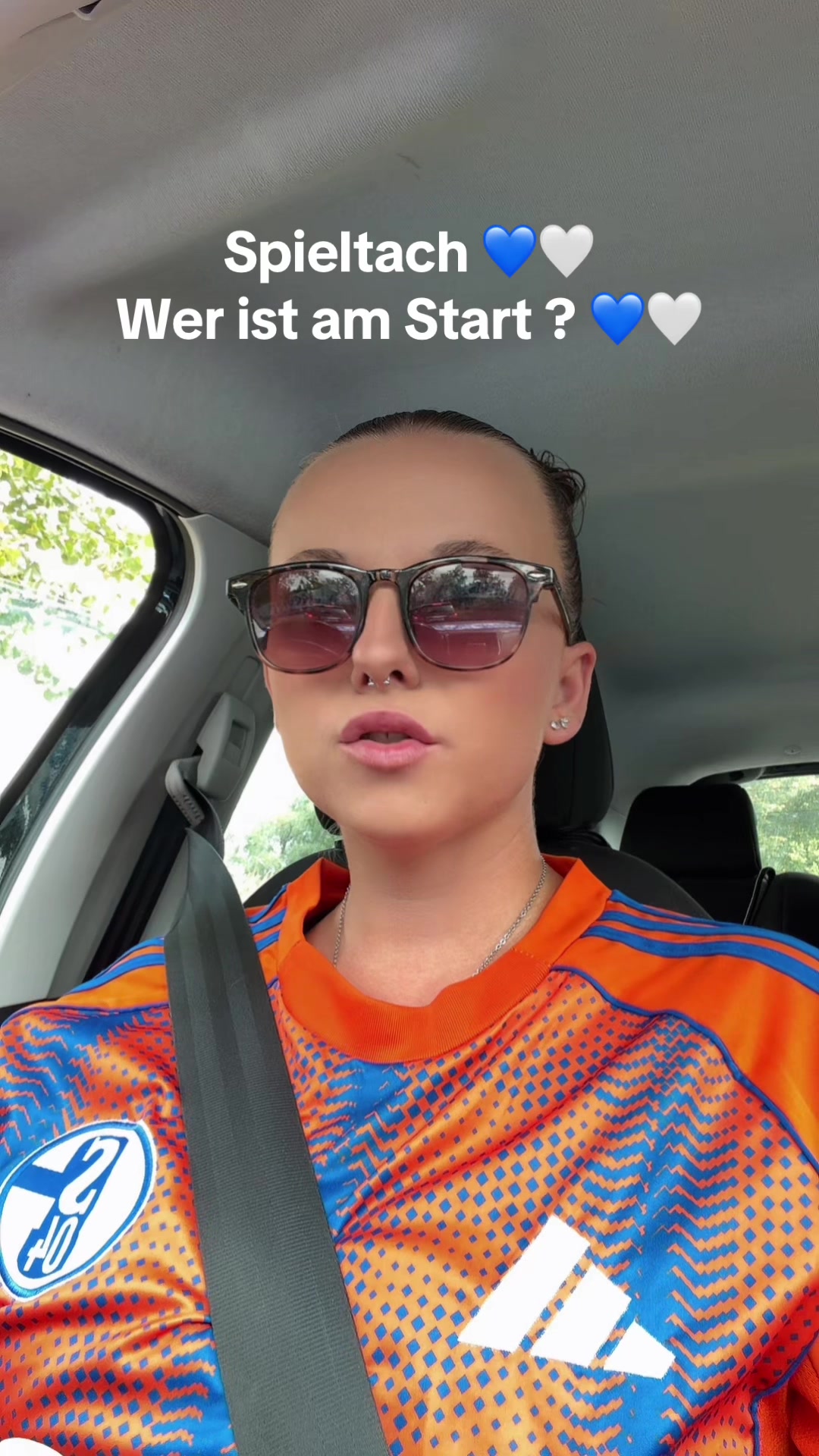 @xLeax