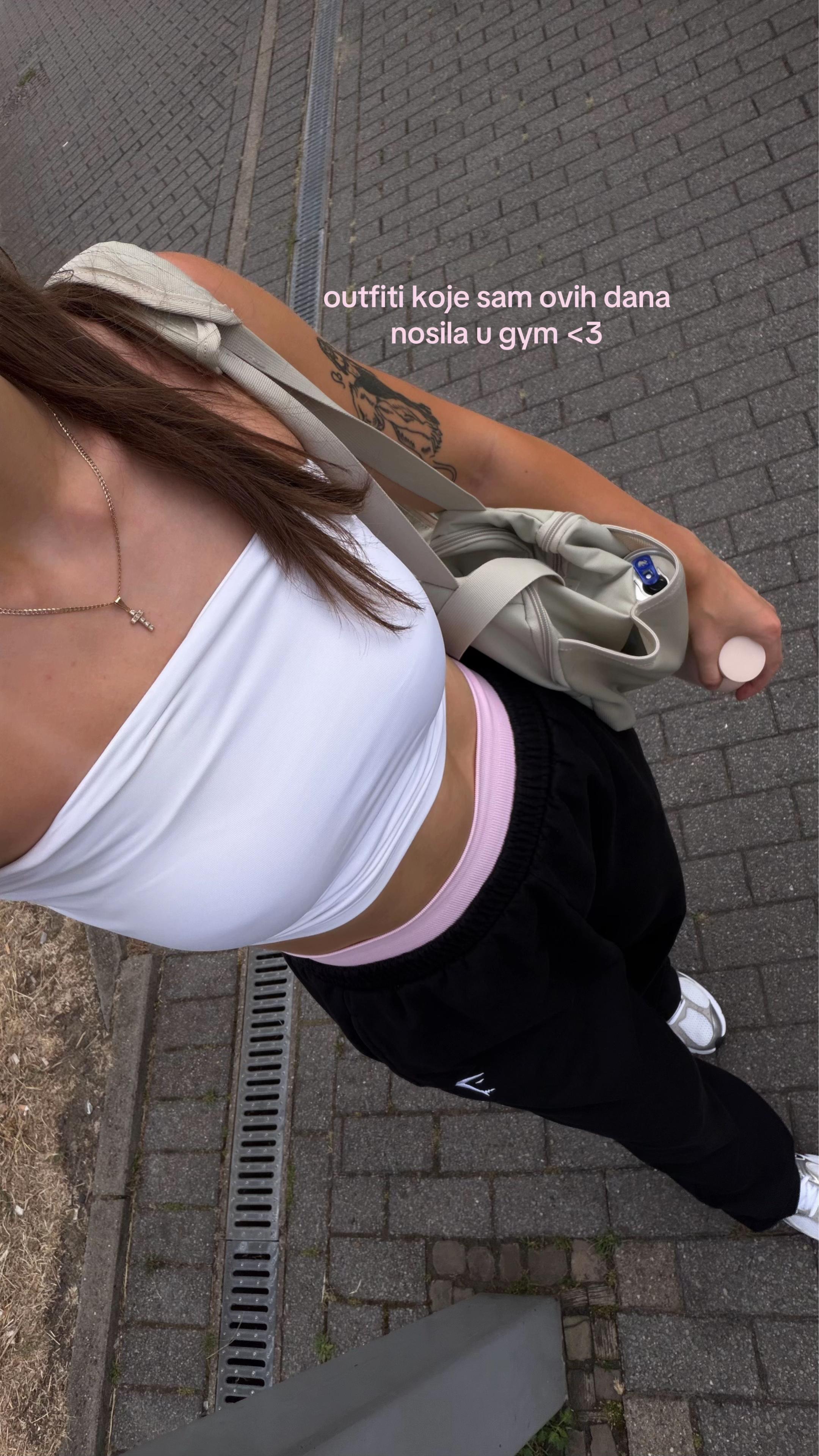@anastasija