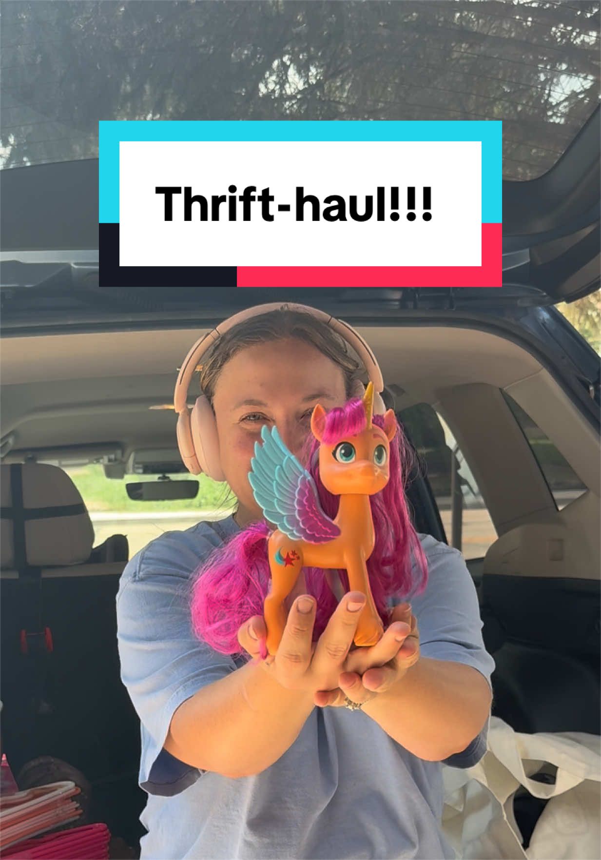 @Hali Holt 🥨