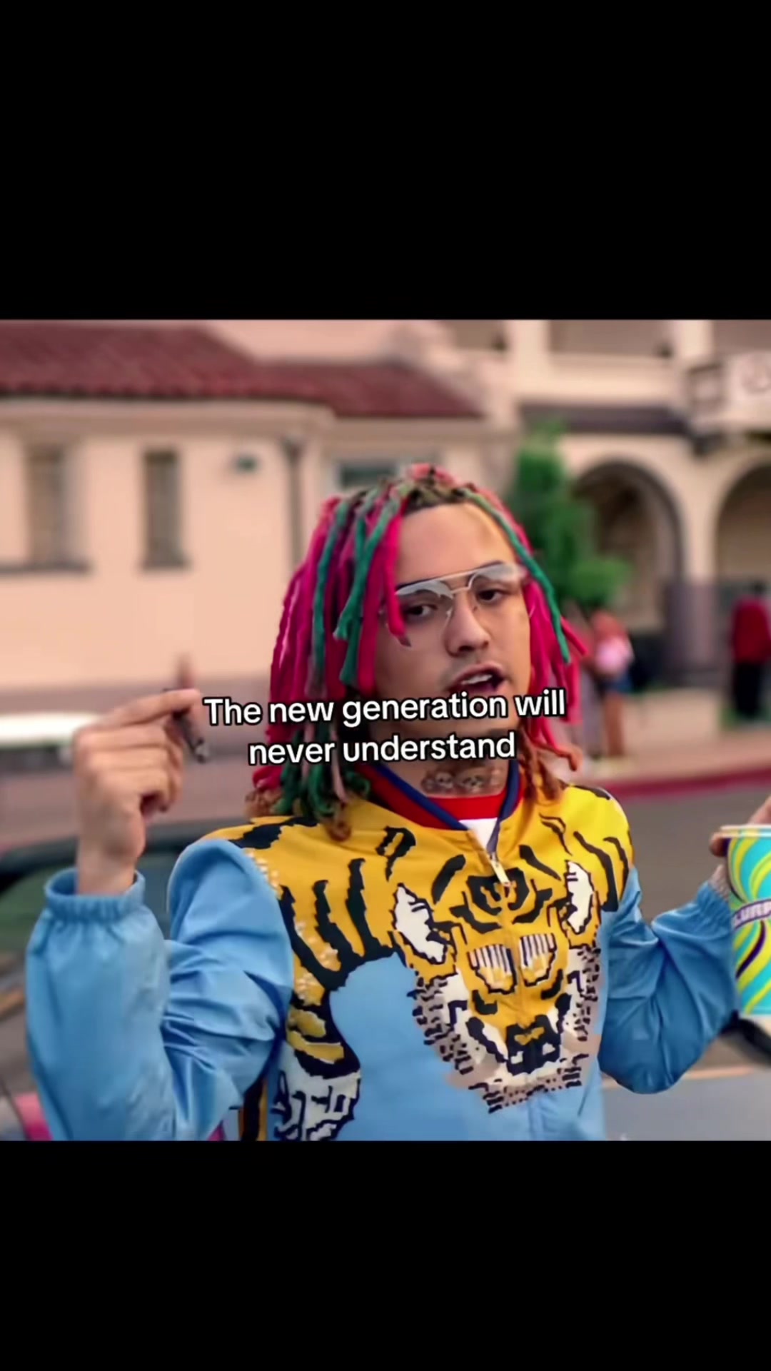 @S🪼