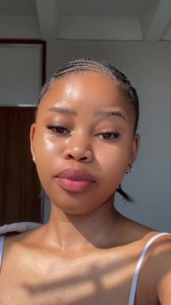 @MaHlomu🎀🥹