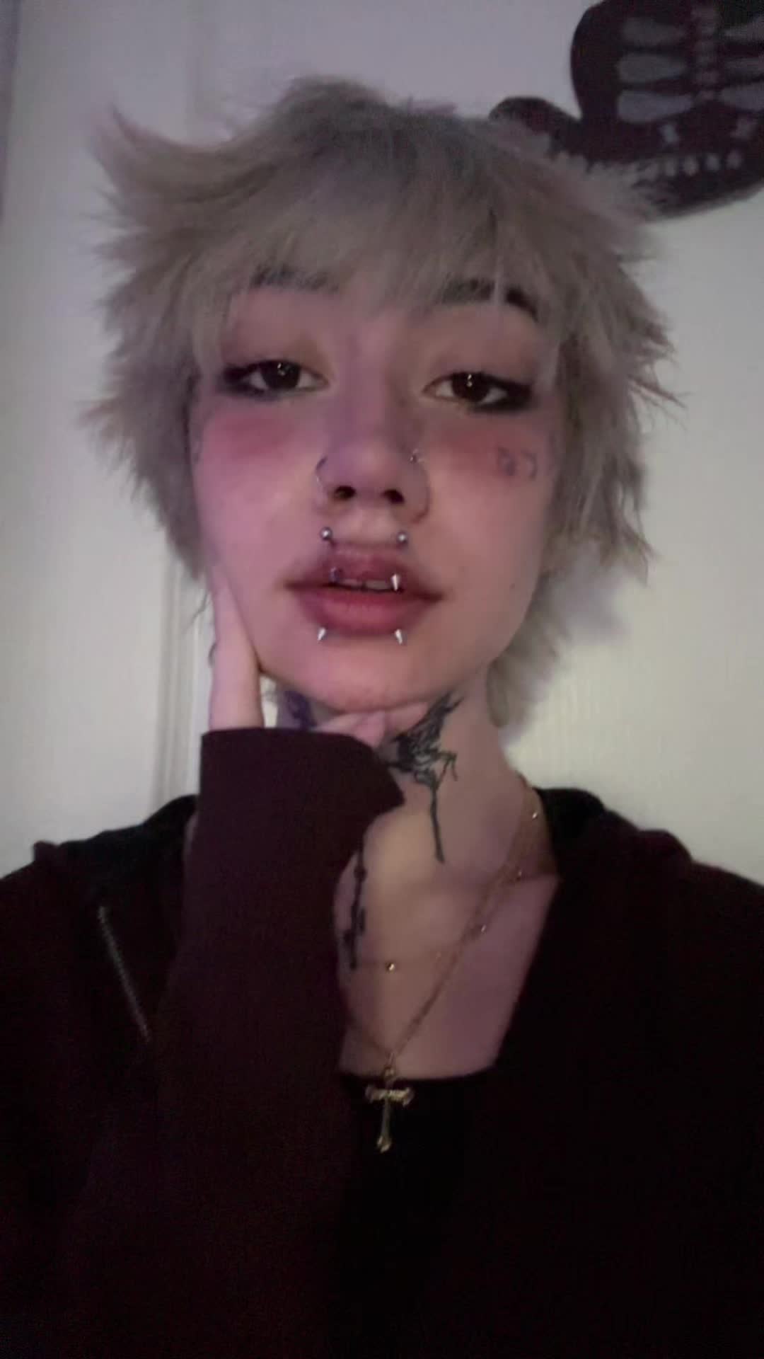 @Xknifeyx