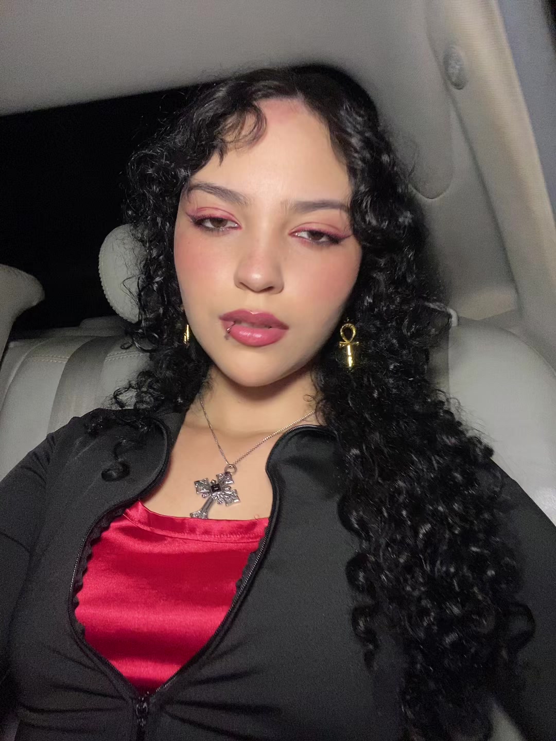 @MADDIE ⋆♱