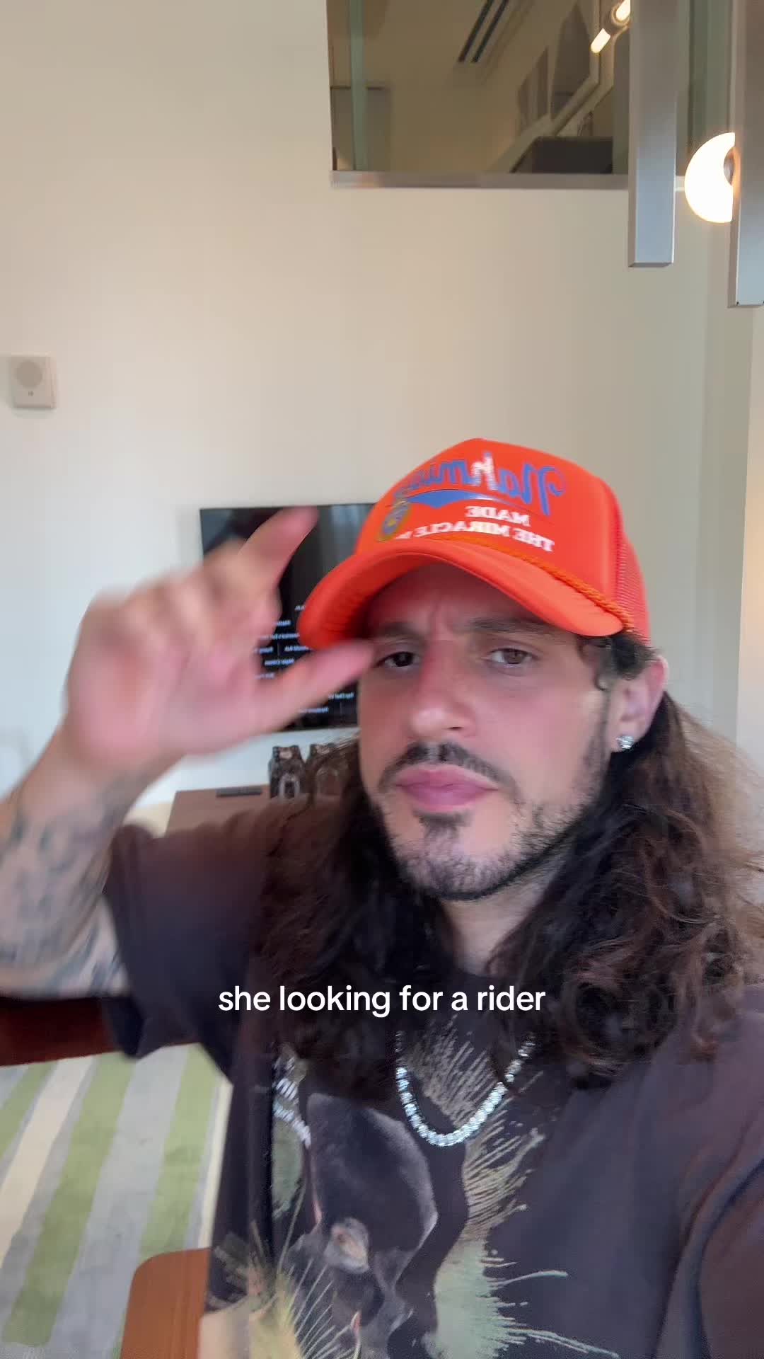 @RUSS