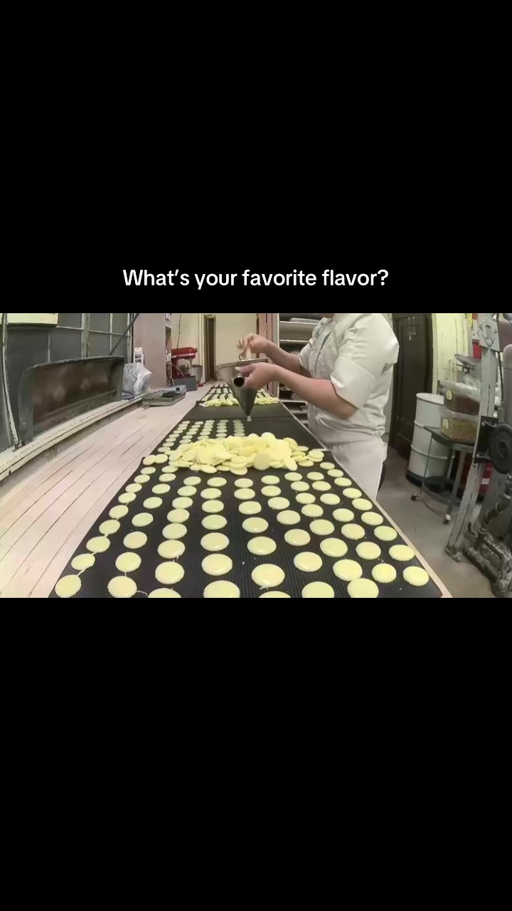 @ParrotConfectionery