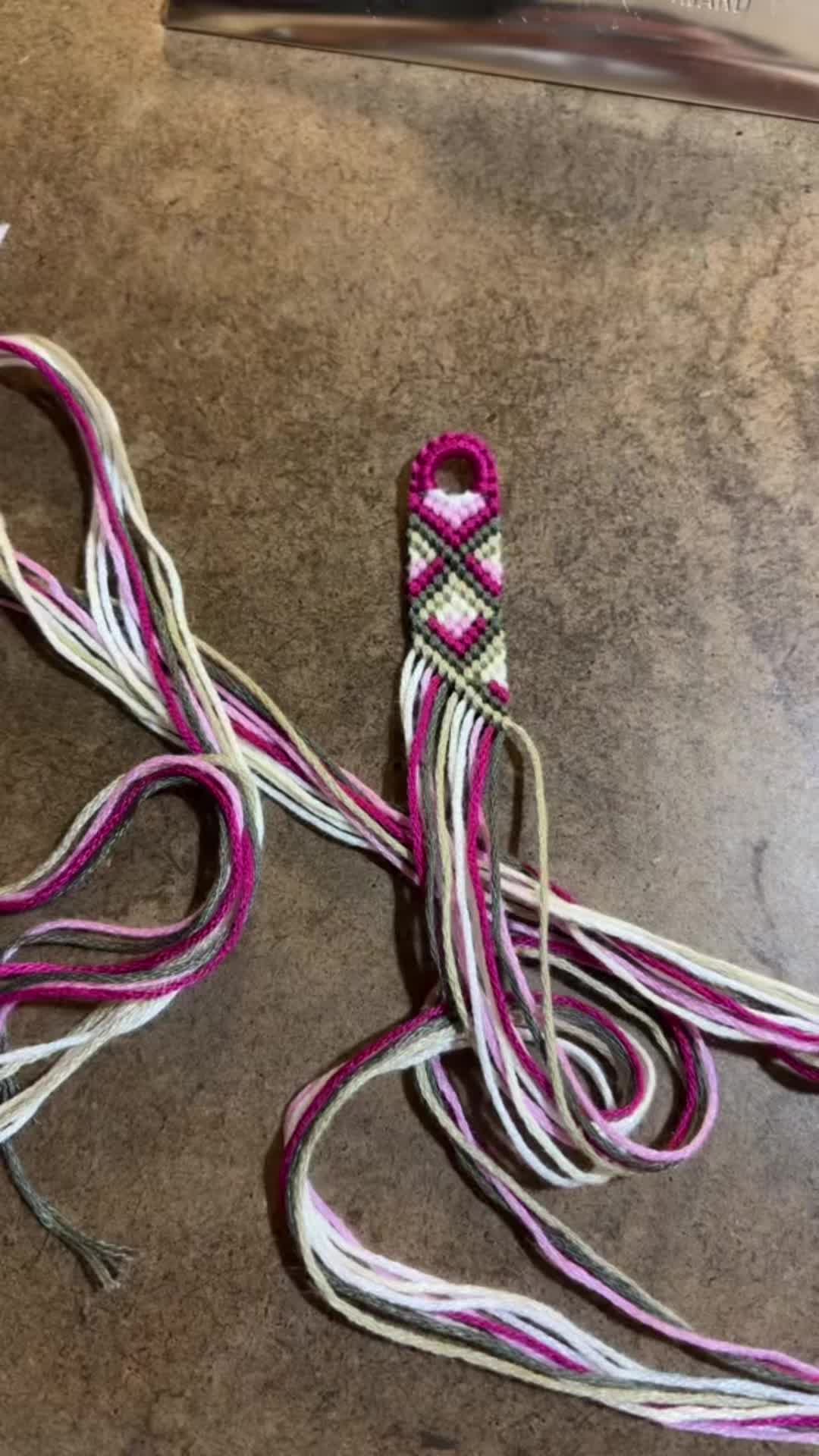 @DesignsByJordynUS
