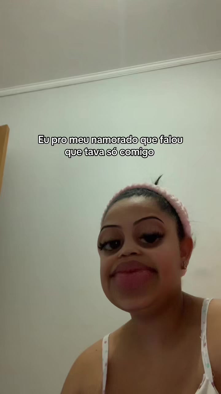 @Ana_julia