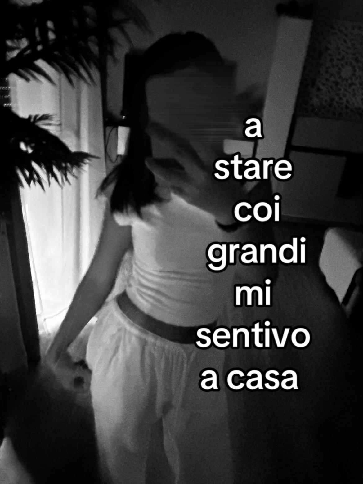 @𝓃𝑜𝑒𝓂𝒾🌺