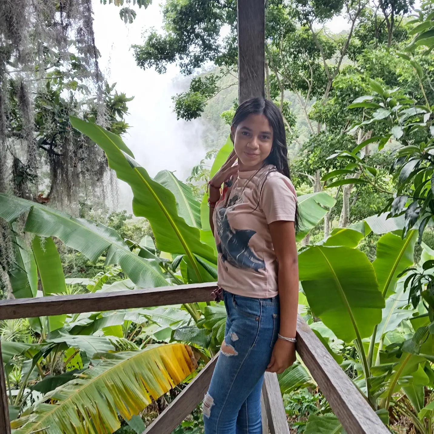 @🌷 selena 🌷