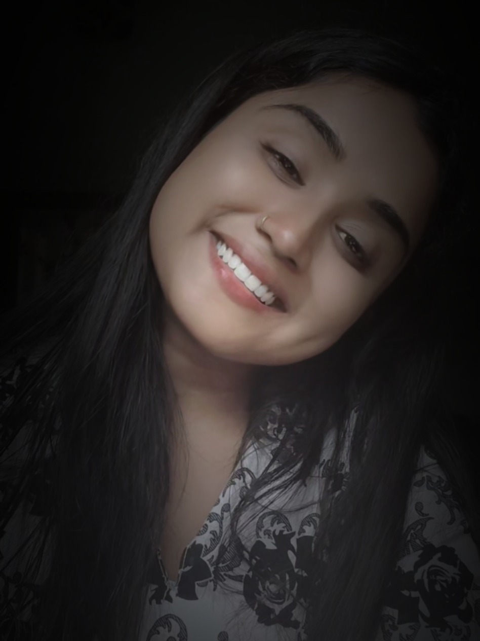 @👑dimpi ❤️ queen👑(Kali)🧿
