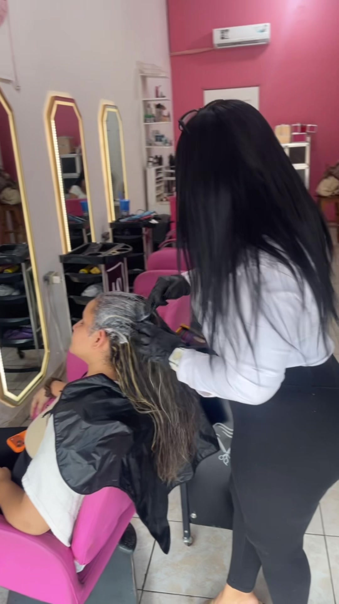 @✂️AnnaQuirozHairDesigner💎