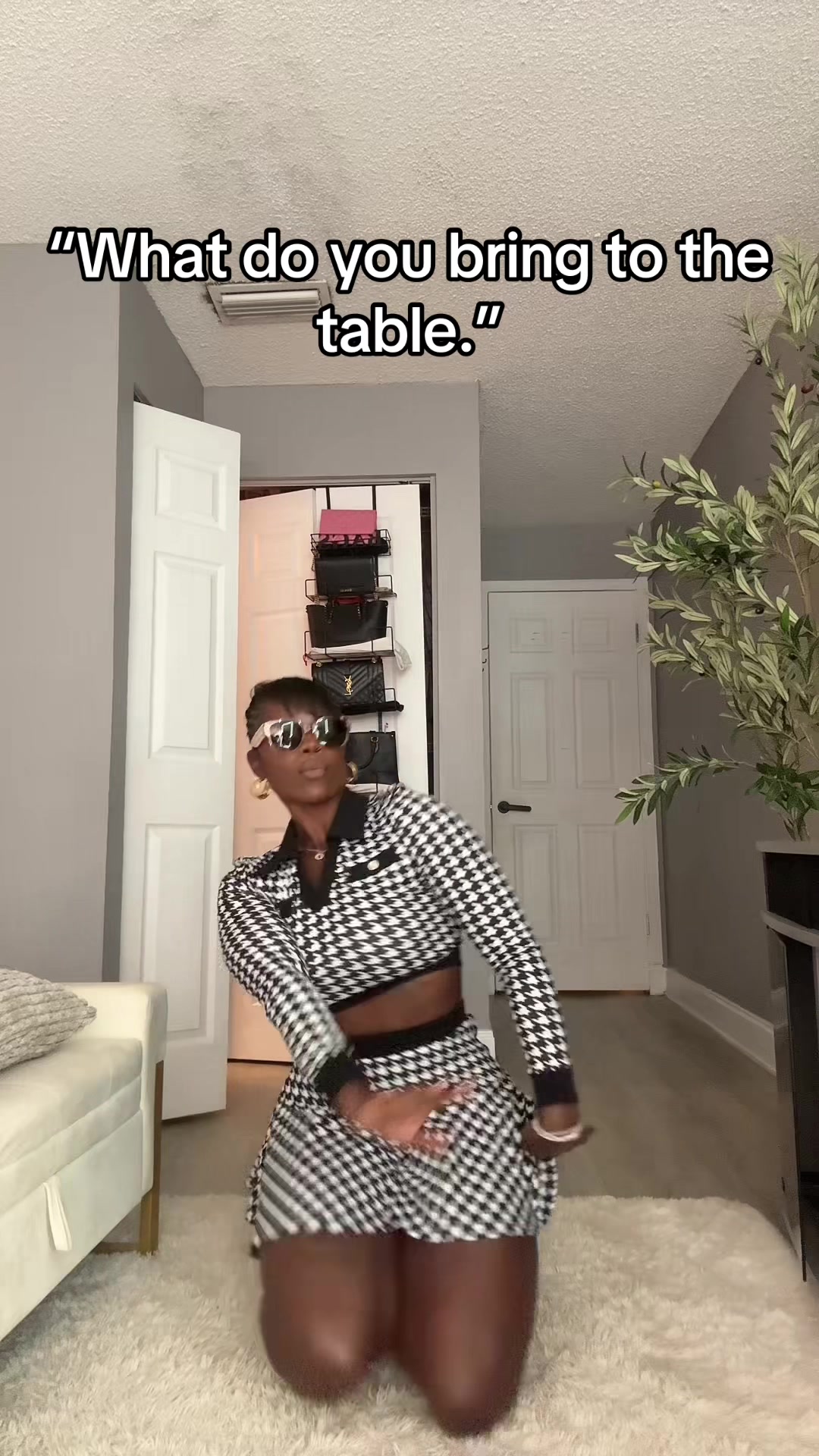 @Thedecidedwoman_