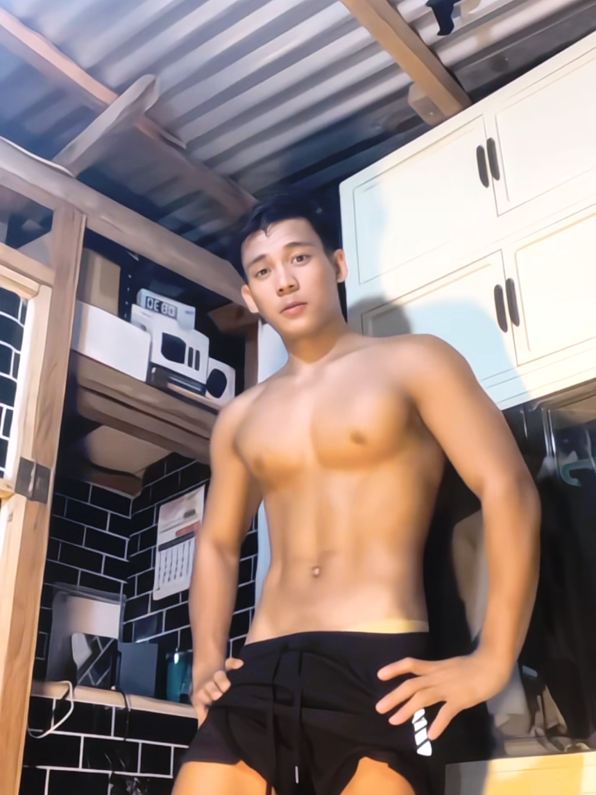 @SHIRTLESS