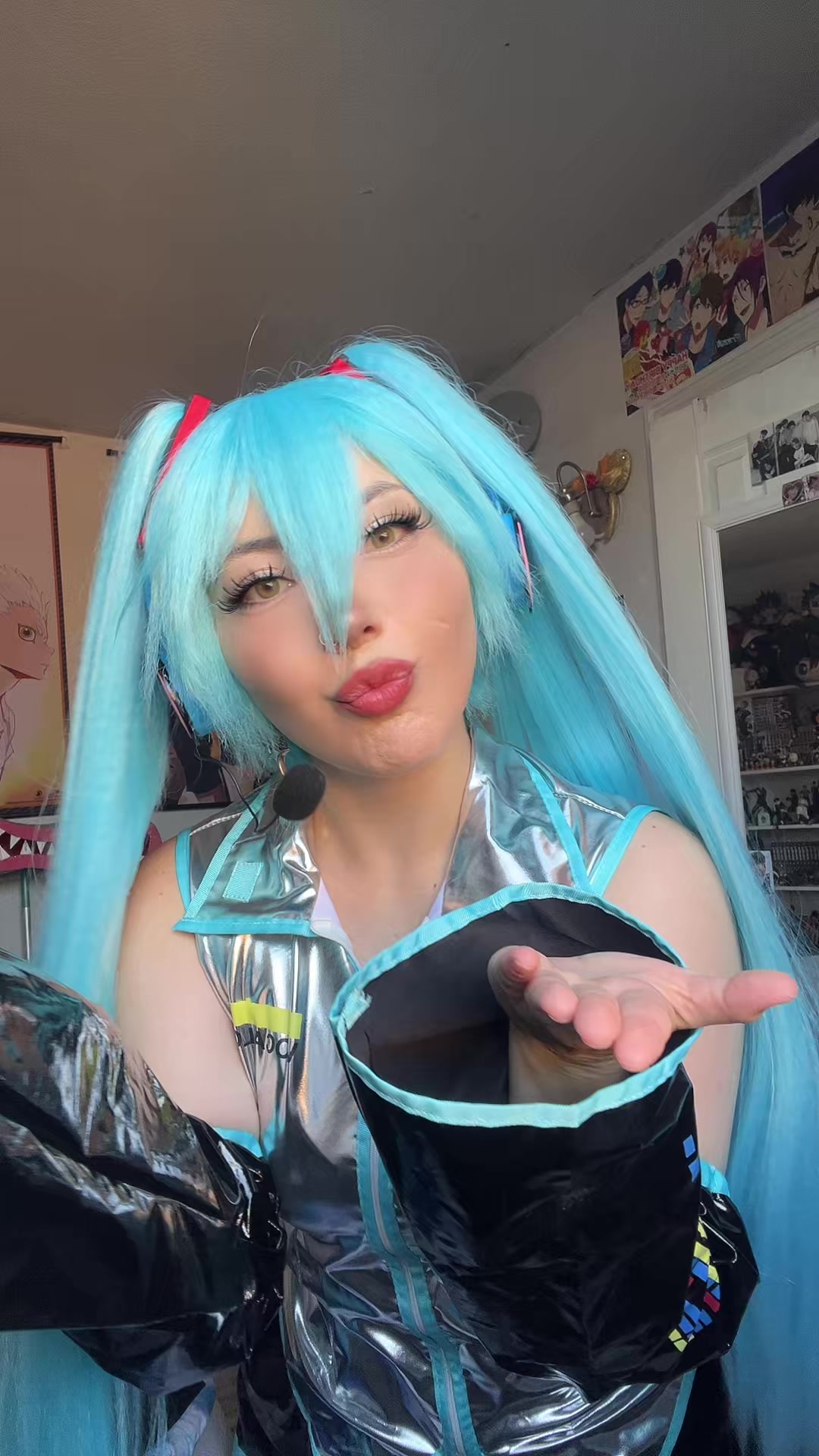 @bunnygirlmaira