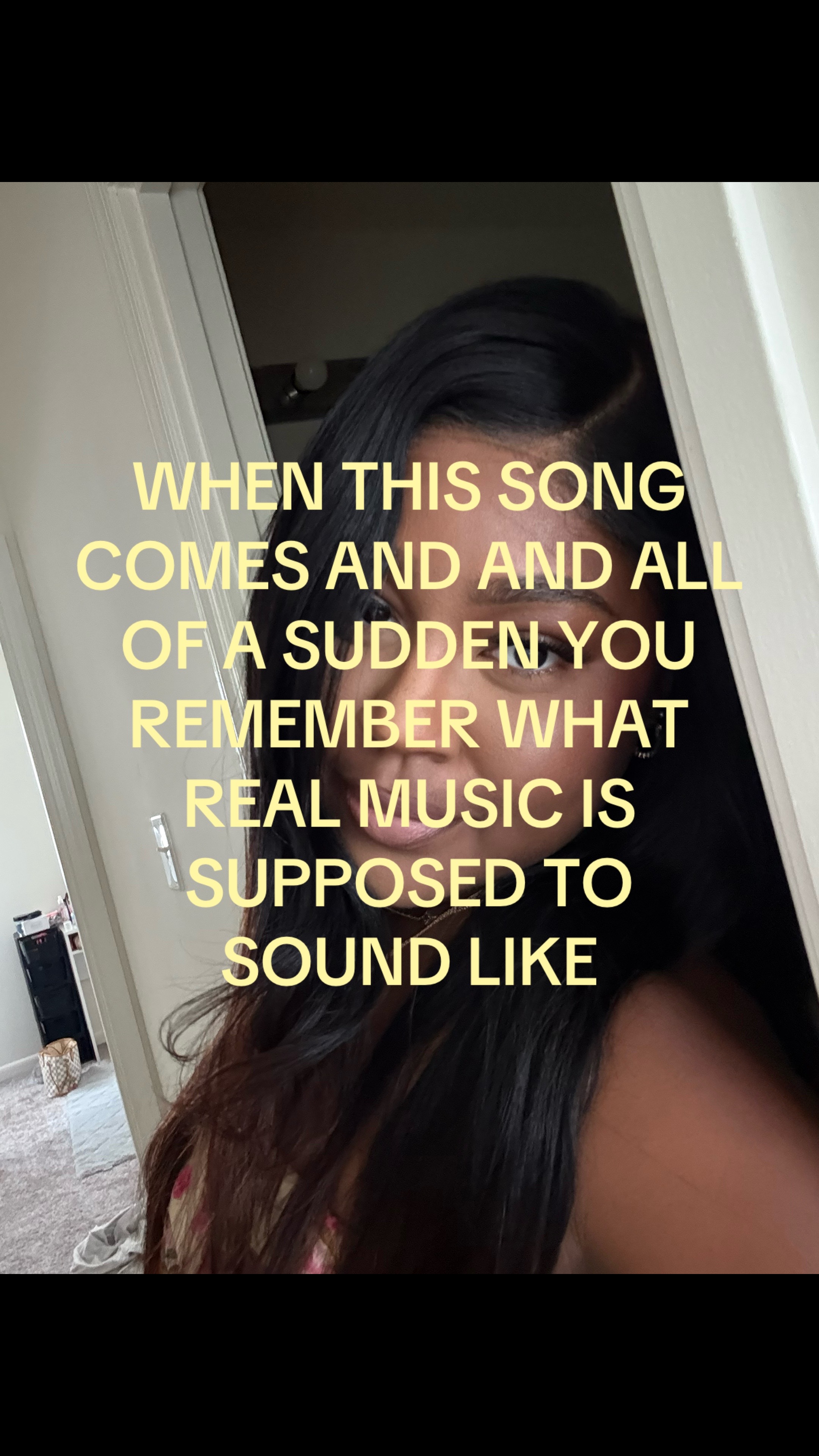 @NyraDelRey