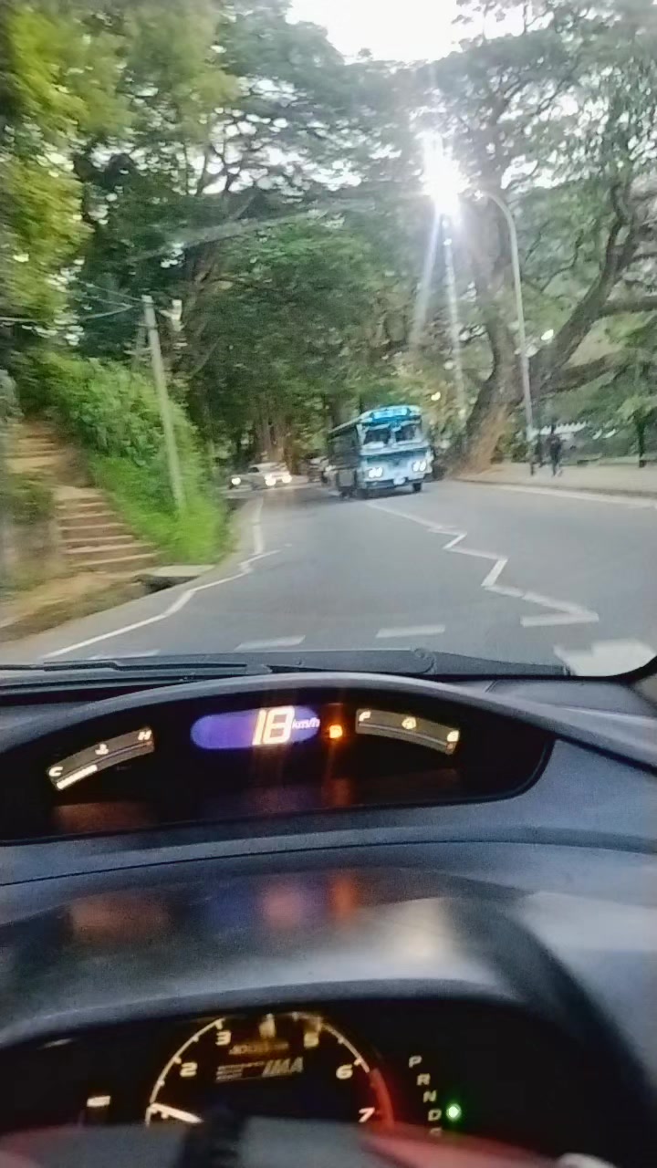 @Lasantha Sudasinghe 라산타 수다싱헤