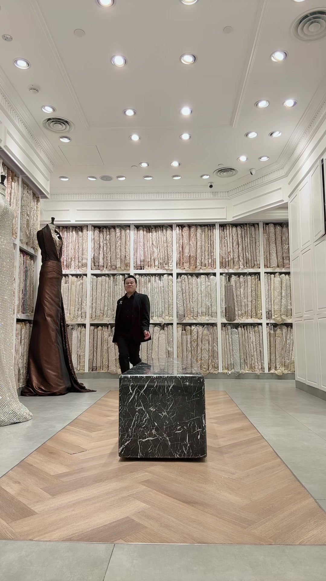 @HERU PRANATA THE DESIGNER W.