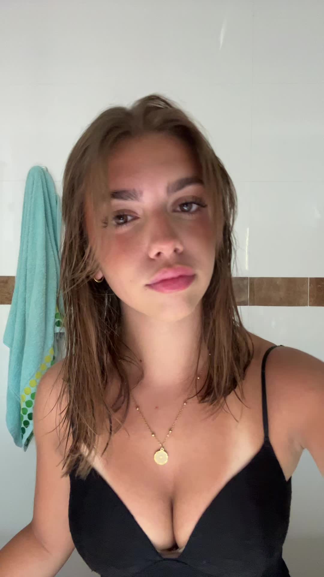 @Ari