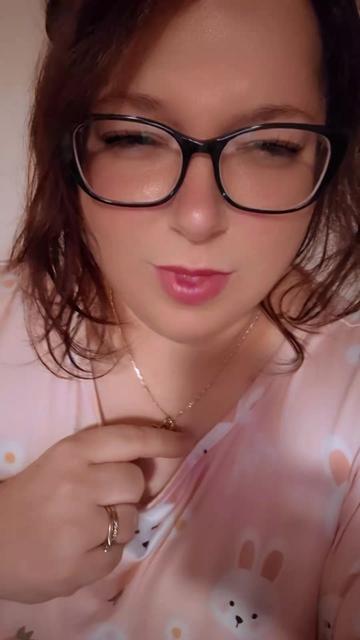 @Winter L.D. Rose Author🖋📚🥰