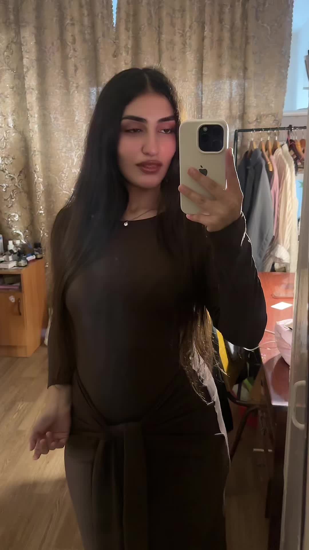 @foxaniel